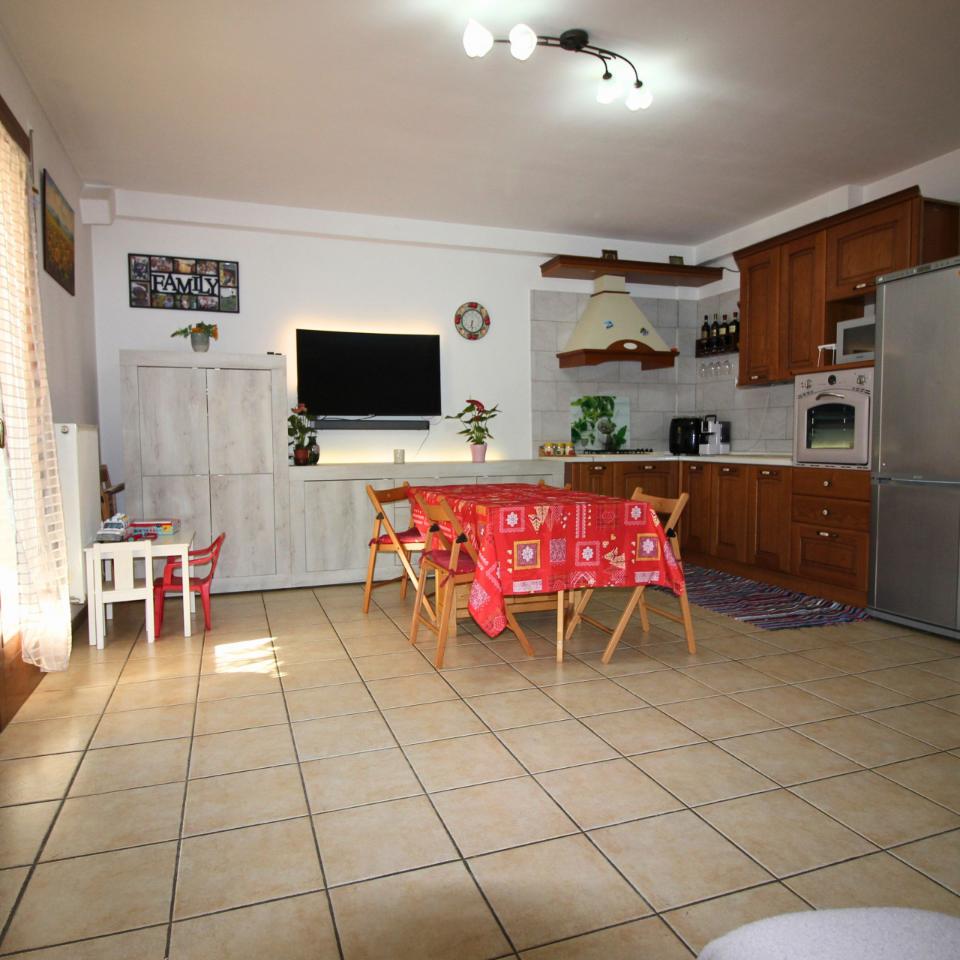 3 rooms Apartment in Grantorto, Italy No. 235000