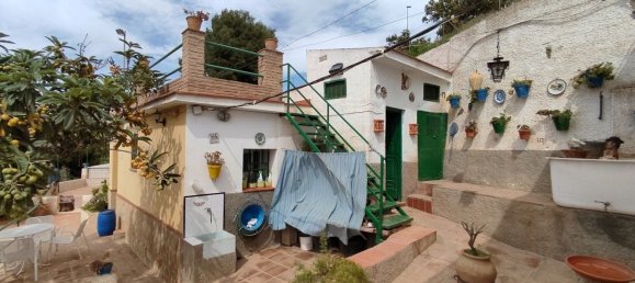 4 bedrooms Villa in Velez-Malaga, Spain No. 54902 4