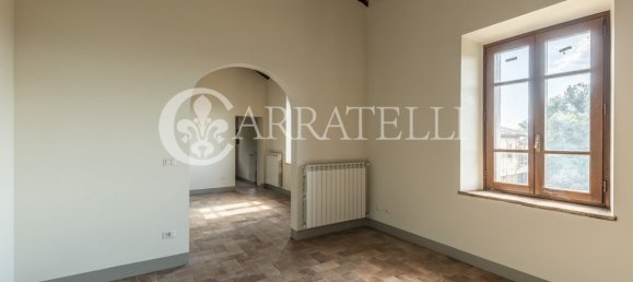 2 Schlafzimmer Wohnung in Castiglion Fiorentino, Italy, Nr. 117690 9