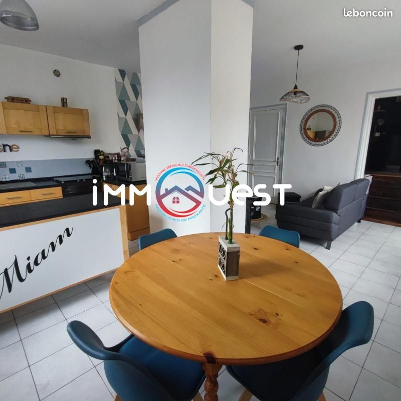 3 chambres Maison de ville à Watten, France No. 262953