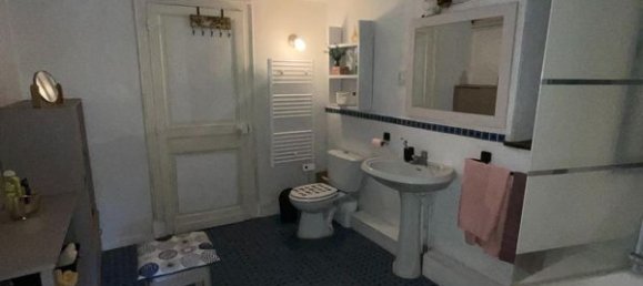 Adosado de 3 dormitorios en Vallenay, France No. 225147 11