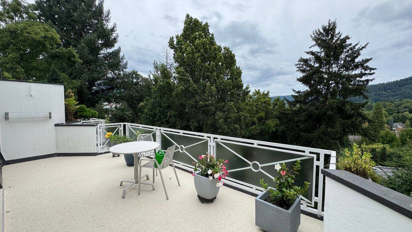 Apartamento T2 em Baden-Baden, Germany N.º 348791