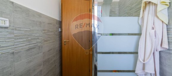 4 rooms Apartment in Gravina di Catania, Italy No. 292764 16