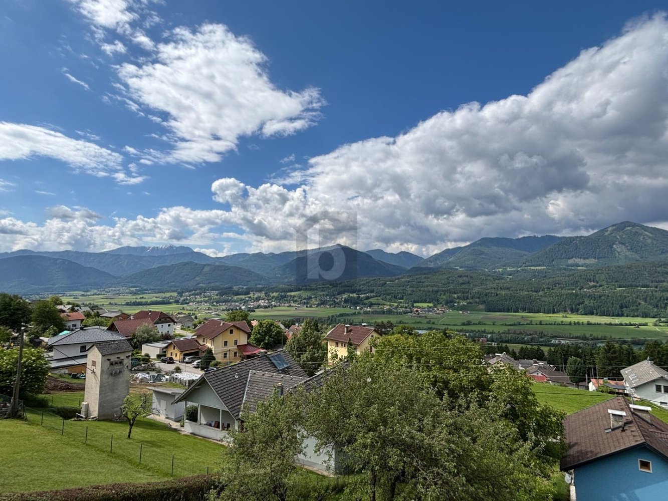 5 rooms House in Ferndorf, Austria No. 138317