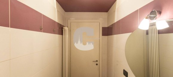 1 bedroom Apartment in Turin, Italy No. 281090 32