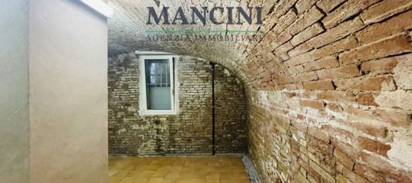 Casa de 4 habitaciónes en Jesi, Italy No. 148726 3