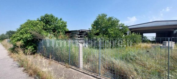 Склад 2000м² в Родиго, Италия № 319038 4