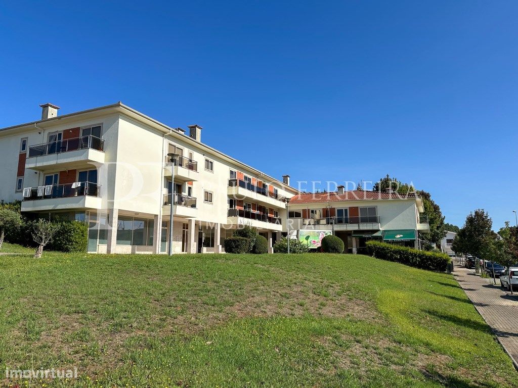  عقار تجاري في Vila Nova de Famalicao, Portugal 131متر مربع رقم 353878