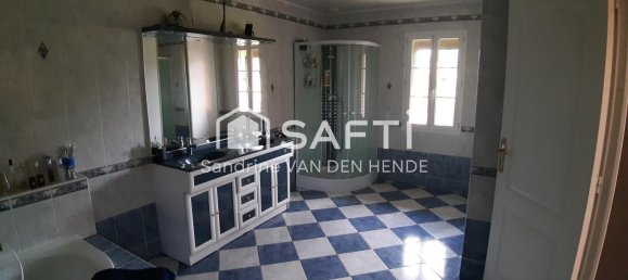 4 bedrooms House in Vervins, France No. 253808 29