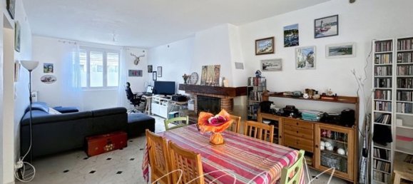 Casa de 3 dormitorios en Charly-sur-Marne, France No. 302951 6