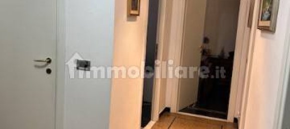 2 Schlafzimmer Wohnung in Genoa, Italy, Nr. 352351 3