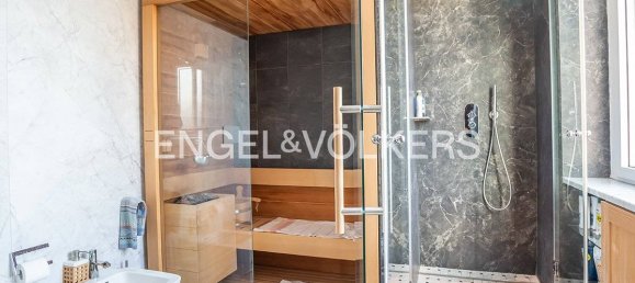 5 bedrooms Apartment in Rome, Italy No. 132062 18