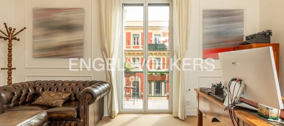 5 bedrooms Apartment in Rome, Italy No. 132062 5