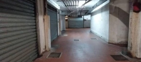 30m² Garage in Rome, Italy No. 108312 15