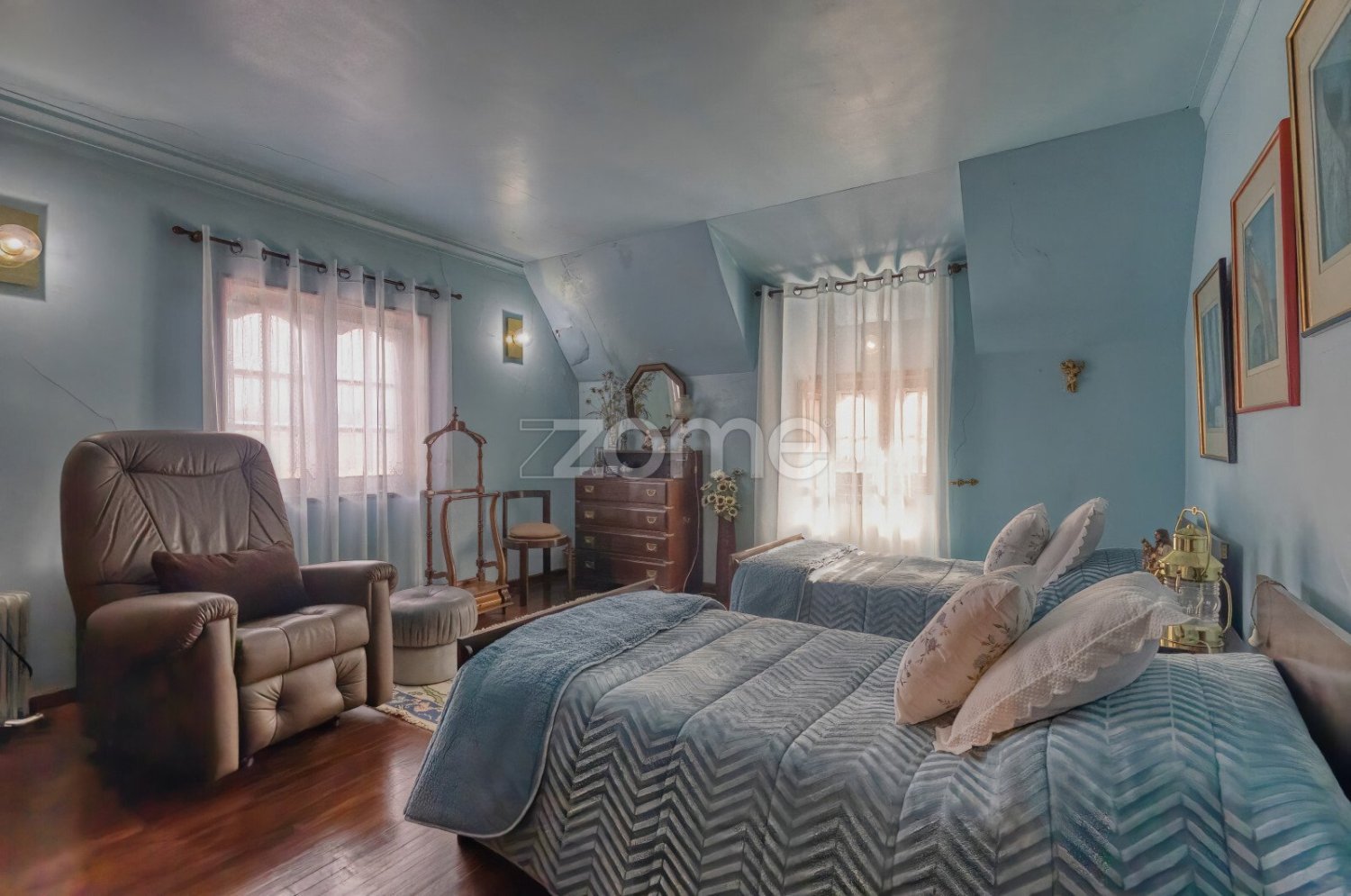 5 bedrooms House in Vila Nova de Gaia, Portugal No. 117360