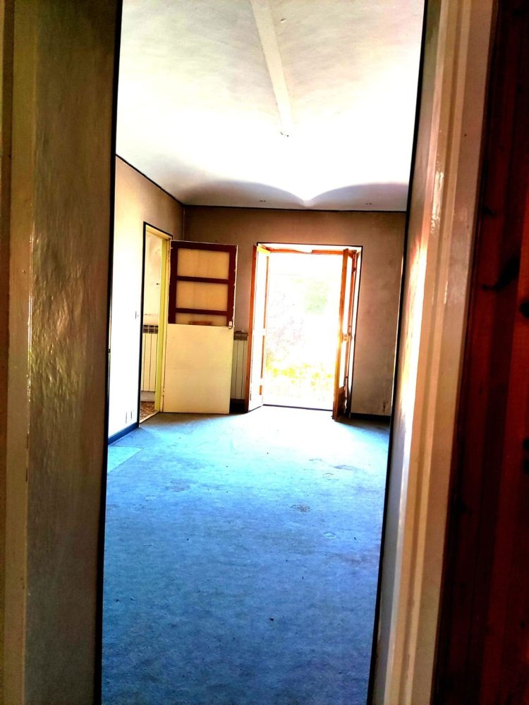 3 bedrooms Apartment in Rubiana, Italy No. 344163