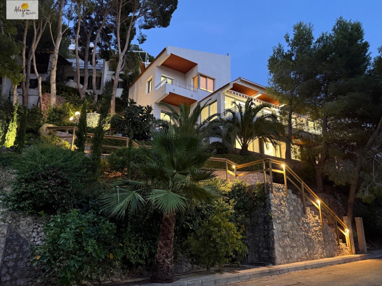 5 bedrooms Villa for sale in Cullera, Valencia, Valencian Community, Spain № 364942