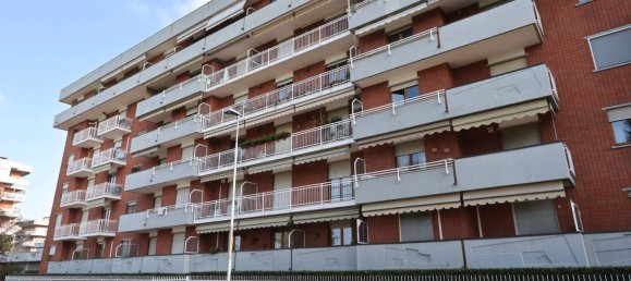 2 غرف نوم شقة في Grugliasco, Italy رقم 11739 34