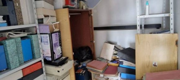 5-salle Appartement à Favara, Italy No. 148309 13