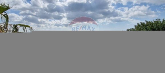 5-salle Appartement à Favara, Italy No. 148309 19