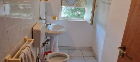 5-salle Appartement à Favara, Italy No. 148309 14