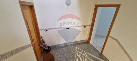 5-salle Appartement à Favara, Italy No. 148309 4