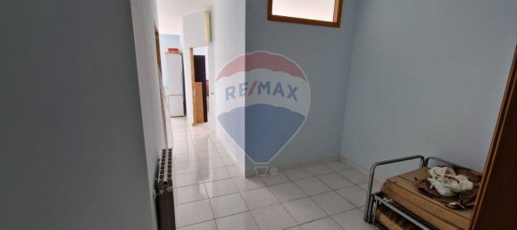 5-salle Appartement à Favara, Italy No. 148309 16