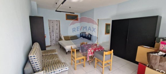 5-salle Appartement à Favara, Italy No. 148309 12