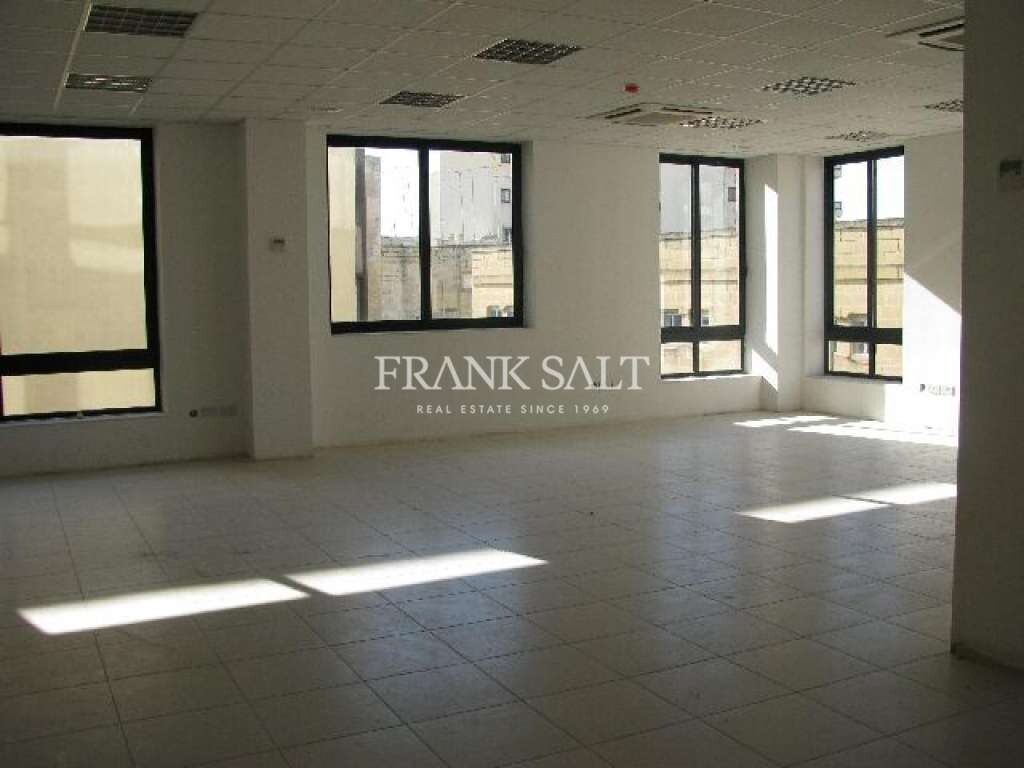 Büro in Sliema, Malta 289m², Nr. 12534