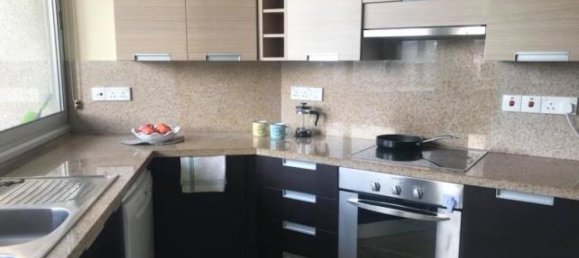 Квартира с 2 спальнями в Лимассол, Кипр № 24872 3