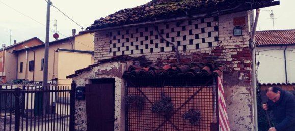 6 rooms House in Alessandria, Italy No. 47057 3