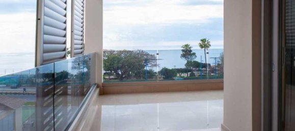 3 bedrooms Apartment in Agios Tychonas, Cyprus No. 10992 7