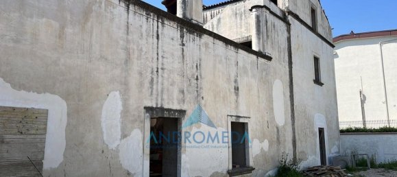 10-Zimmer Villa in Cardito, Italy, Nr. 110796 5