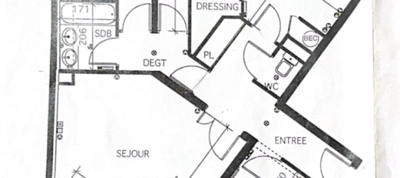 3 chambres Appartement à Suresnes, France No. 129762 13