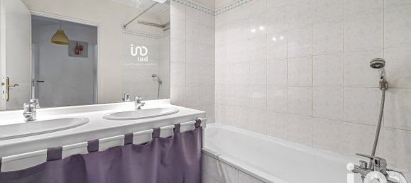 3 chambres Appartement à Suresnes, France No. 129762 12