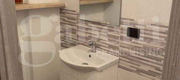 Propiedad comercial de 1 habitación en Rivoli, Italy No. 218757 7