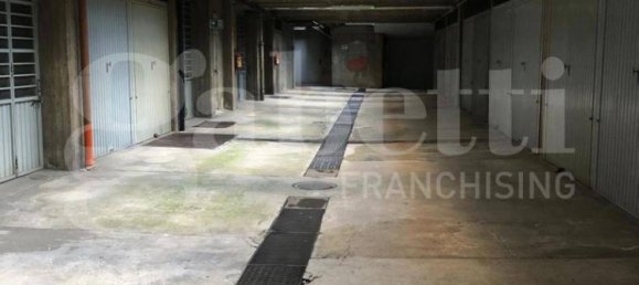 Propiedad comercial de 1 habitación en Rivoli, Italy No. 218757 10