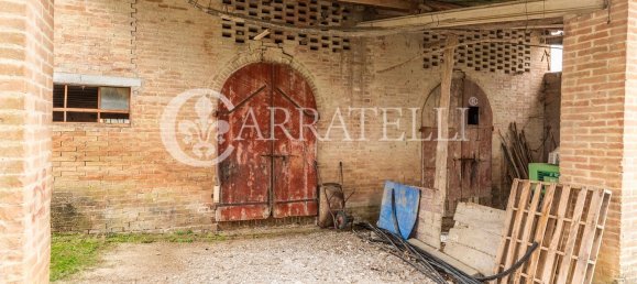 7 rooms House in Asciano, Italy No. 79472 30