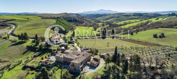 7 rooms House in Asciano, Italy No. 79472 2