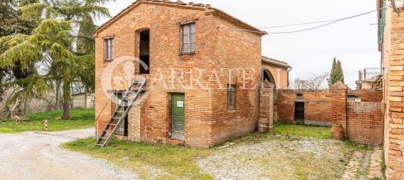 7 rooms House in Asciano, Italy No. 79472 24