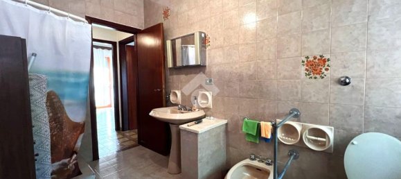 Apartamento de 2 dormitorios en Mesagne, Italy No. 59580 13