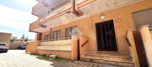 Apartamento de 2 dormitorios en Mesagne, Italy No. 59580 27