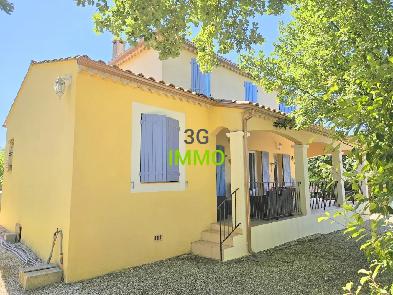 4 غرف نوم فيلا في Uzes, France رقم 350008