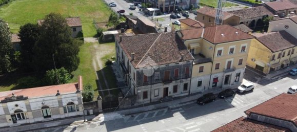 20 rooms House in Albaredo d'Adige, Italy No. 157460 39