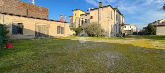 20 rooms House in Albaredo d'Adige, Italy No. 157460 5