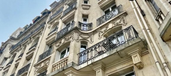2 bedrooms Apartment in Paris, France No. 167595 20