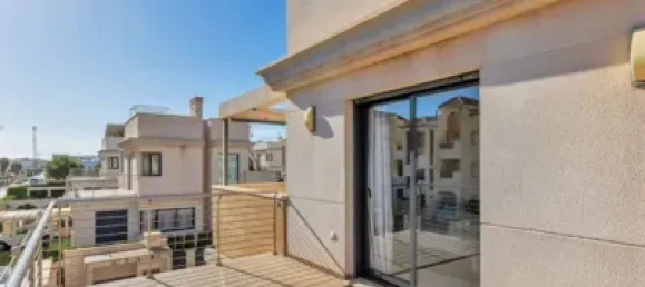 5 Schlafzimmer Haus in La Zenia, Spain, Nr. 176938 23