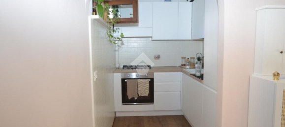 2 bedrooms Apartment in Tivoli, Italy No. 359838 7