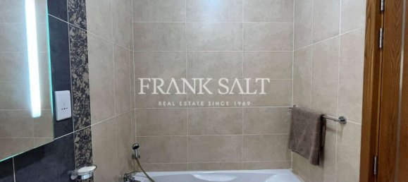 2 bedrooms Apartment in Saint Julian's, Malta No. 7158 9