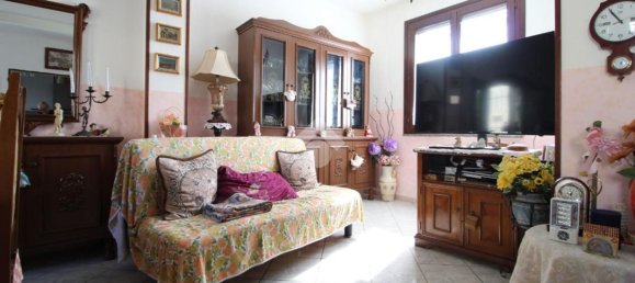 4-Zimmer Villa in Cadelbosco di Sopra, Italy, Nr. 111942 6